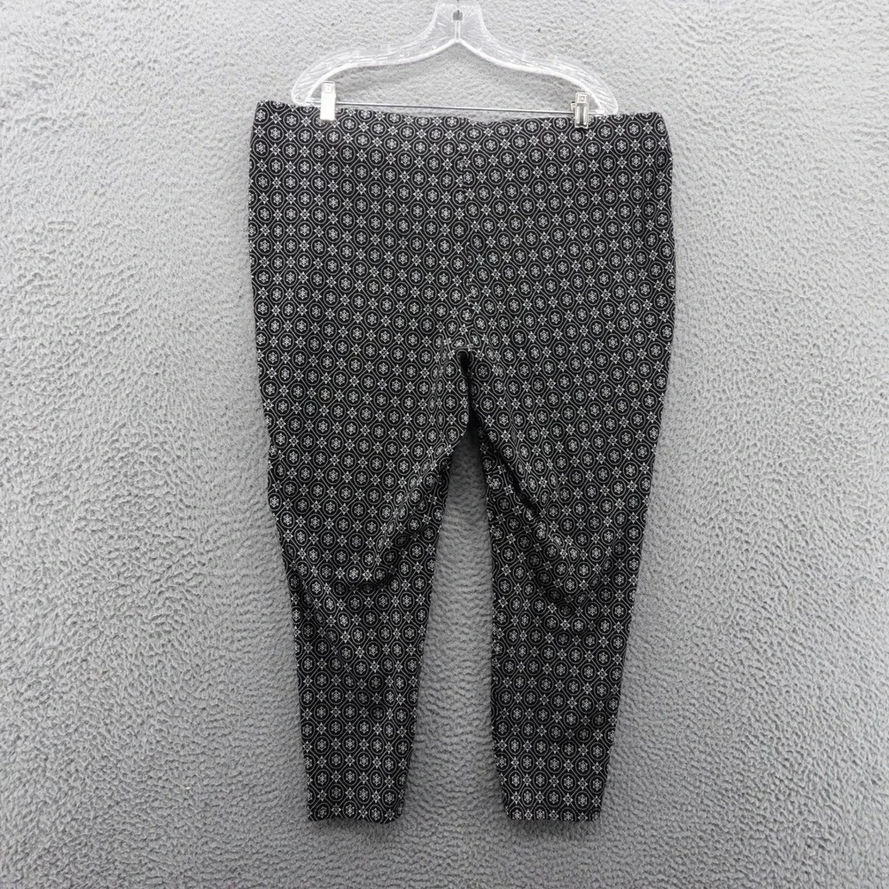 Chicos Geometric Print Ponte Knit‎ Leggings Size 4 US 20 Black White Womens